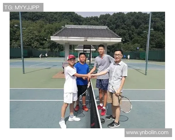 南京网球队转型升级之路:从传统到现代的全面革新探讨 南京网球队转型升级之路:从传统到现代的全面革新探讨